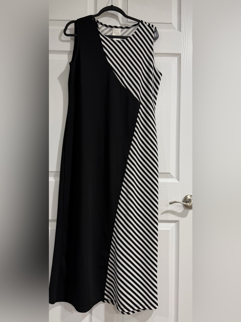 Regalia Sleeveless Black & White Striped A-Line Dress